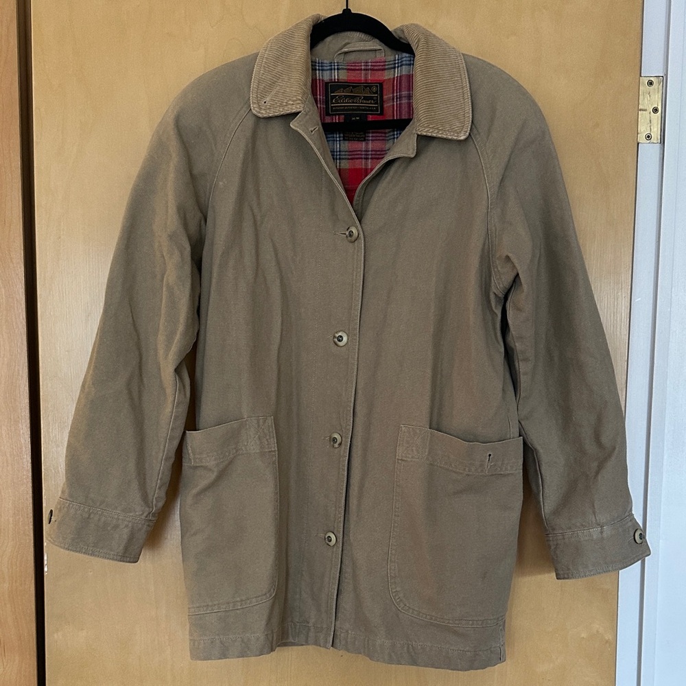 Eddie Bauer Tan Cotton Barn Jacket with Red Plaid Lining - Picture 8 of 15